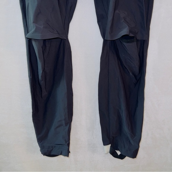 Nike Sportswear Tech Pack Leggings Black Stirrups Pants 930581-010 - Picture 5 of 8